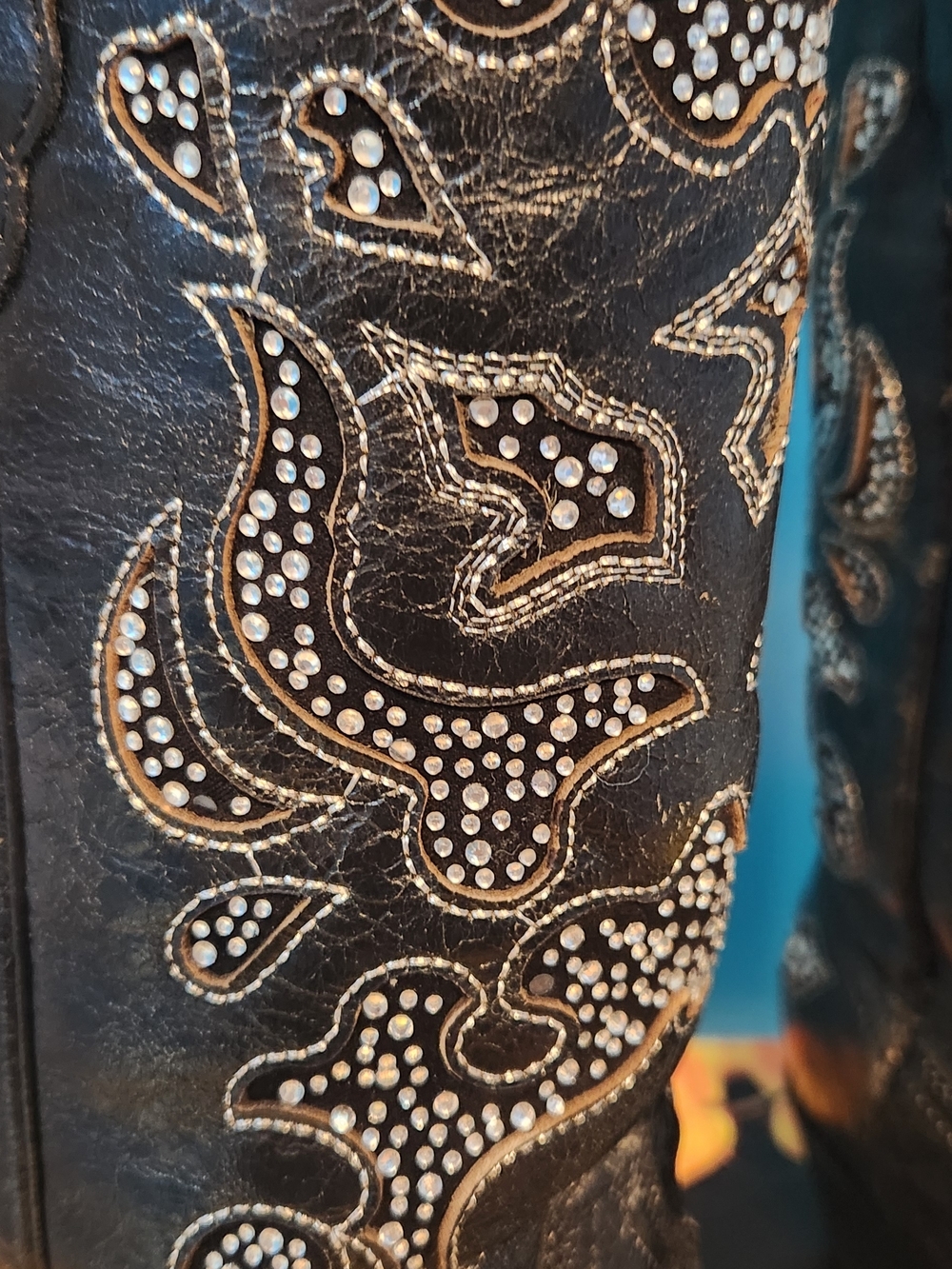 Like New🔥 Only Worn Few Times Women’s Black Western Boots with Inlay & Crystals - Picture 6 of 10